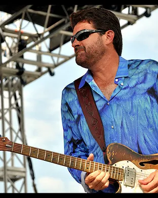 Tab Benoit Wyandotte